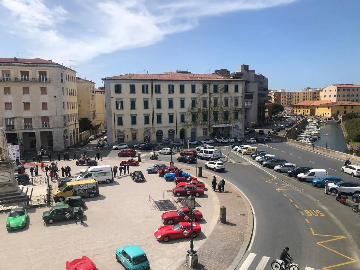 New Maria'S House Livorno. Il Cisternone Apartment  Livorno