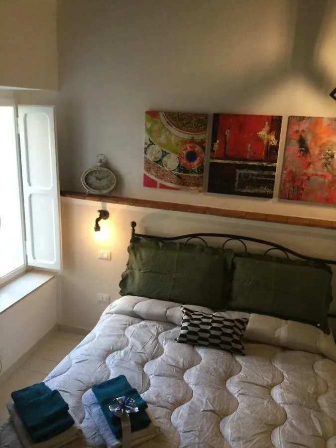 New Maria'S House Livorno. Il Cisternone Daire 0*, Livorno İtalya